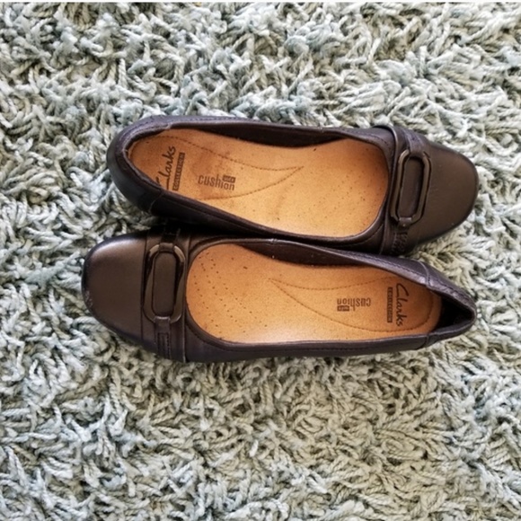 Clarks' black flats size 6.5 - Picture 2 of 8